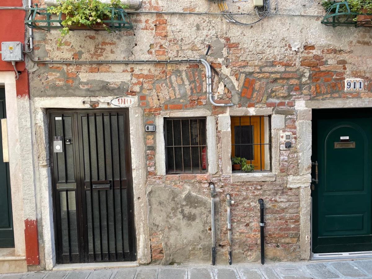 Biennale Gallery Suite Venedig Exteriör bild